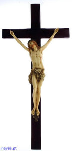 Grande Crucifixo em Resina