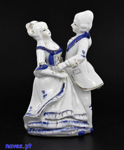 Estatueta em Porcelana - Par romântico a dançar